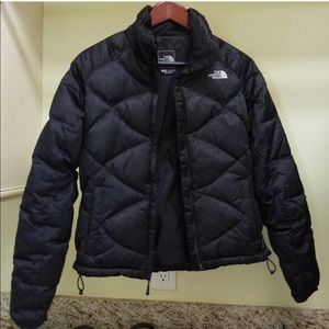 Black North face puffy coat size Small